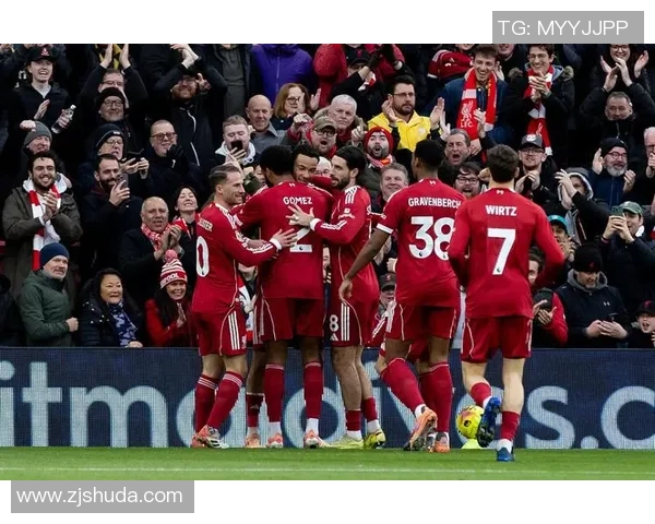 英超焦点战利物浦逆转曼联全场沸腾转会传闻再度升温